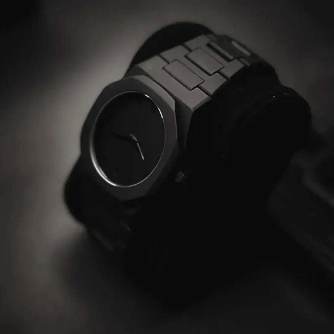 BLACK ARABIC AURA WATCH